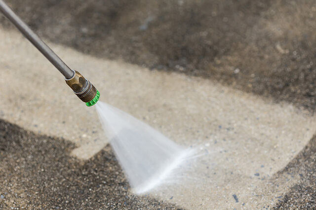 parking lot pressure washing in independence